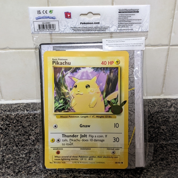 Pokémon First Partner Collector's Binder - Picture 2 of 2